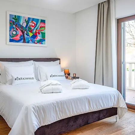 Βίλα Midnight Serenity *