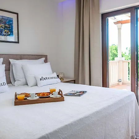 Villa Midnight Serenity Čilipi