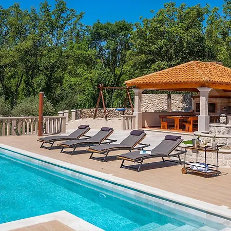 Midnight Serenity Villa Čilipi