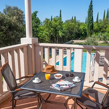 Midnight Serenity Čilipi