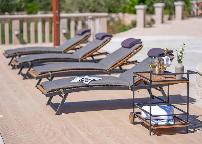 Βίλα Midnight Serenity Čilipi