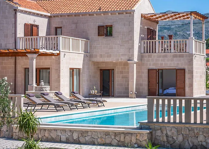 Βίλα Midnight Serenity