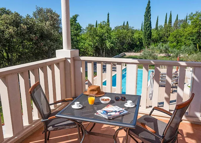 Midnight Serenity Čilipi