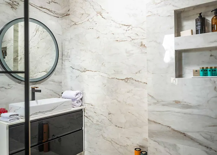 Βίλα Midnight Serenity Čilipi