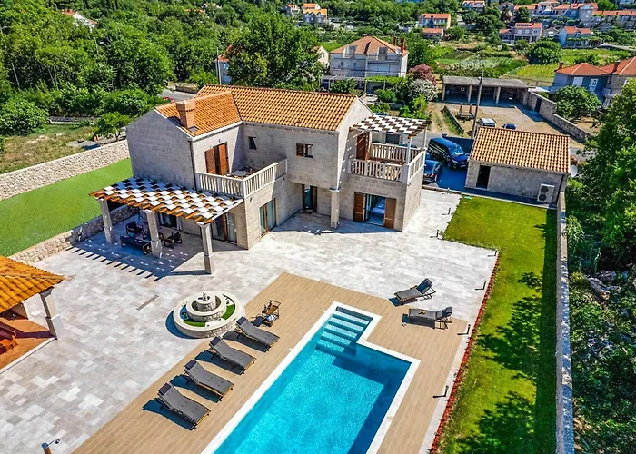 Βίλα Midnight Serenity